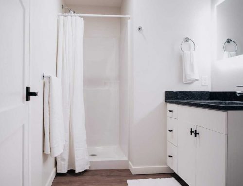 KMGPrestigeStudioParkLoftsBathroom